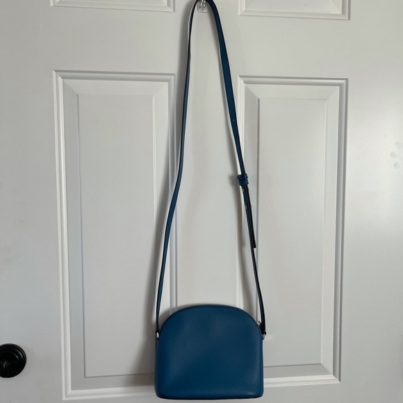 NWOT Authentic Kate Spade dome navy crossbody - Picture 3 of 11